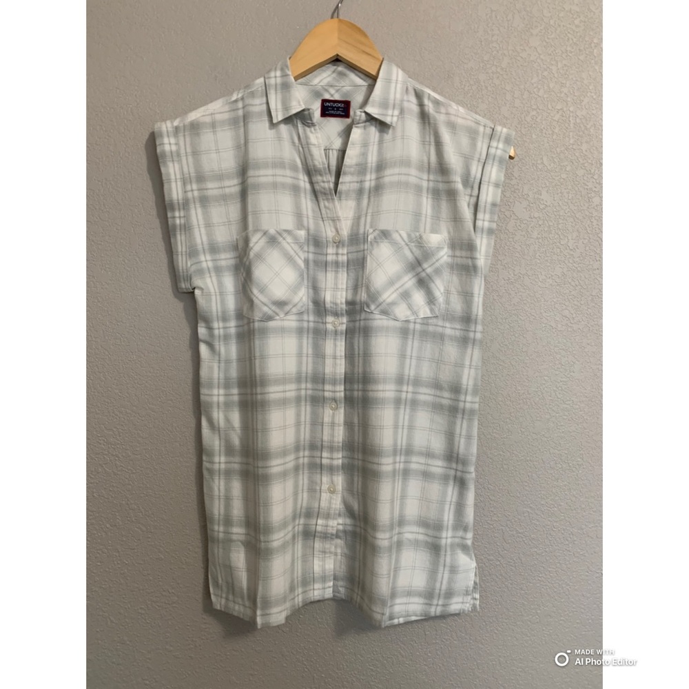 UNTUCKit Villefranche Sleeveless Shirt Size 0 Sage Green Plaid NWOT